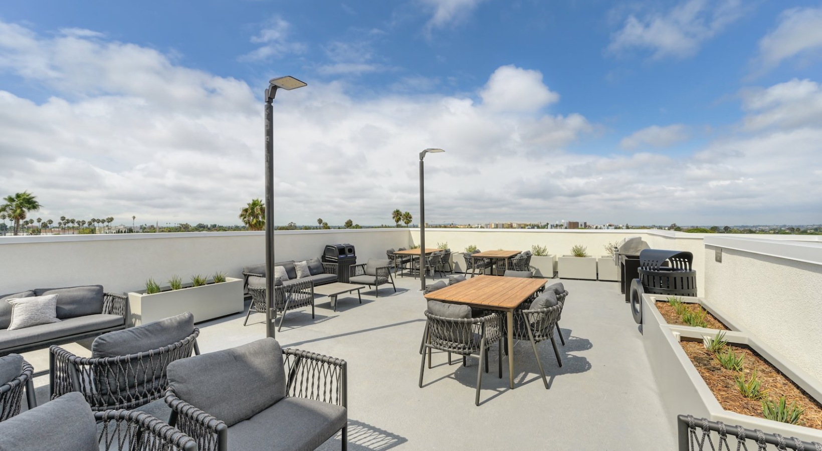 The essence of exceptional living rooftop sitting area